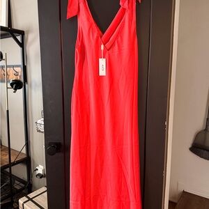 ASTR the Label Allexina Satin Midi Dress NWT
